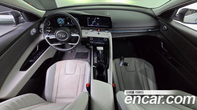 Hyundai AVANTE 2022 — photo 10