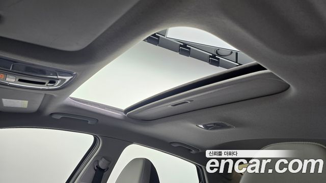 Hyundai AVANTE 2022 — photo 24