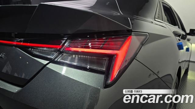 Hyundai AVANTE 2022 — photo 9
