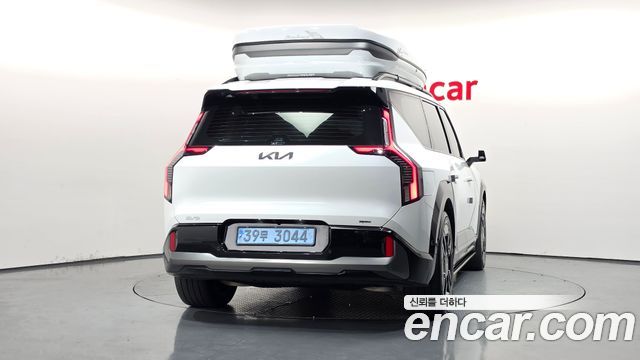 Kia EV9 2024 — photo 4