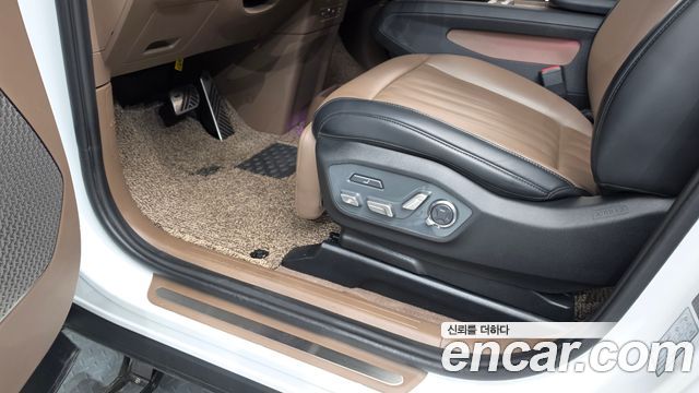 Kia EV9 2024 — photo 22