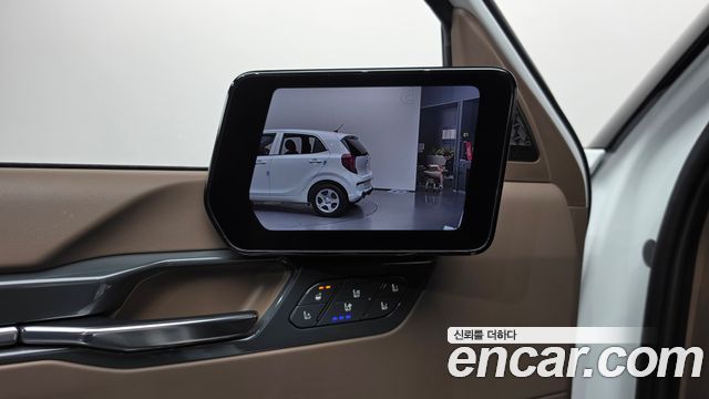 Kia EV9 2024 — photo 24