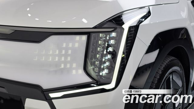 Kia EV9 2024 — photo 8