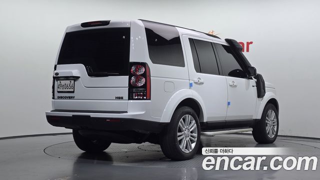 Land Rover Discovery 2016 — photo 2