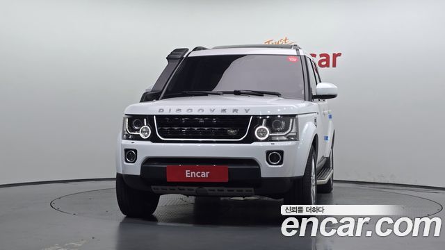 Land Rover Discovery 2016 — photo 3