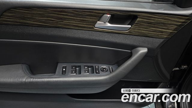 Hyundai Sonata 2017 — photo 23