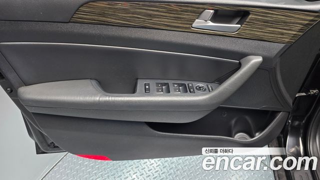 Hyundai Sonata 2017 — photo 14