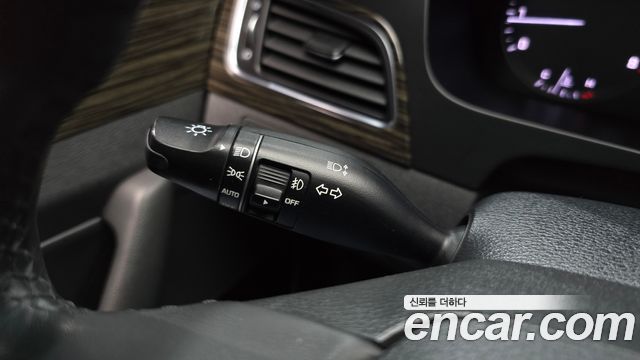 Hyundai Sonata 2017 — photo 28