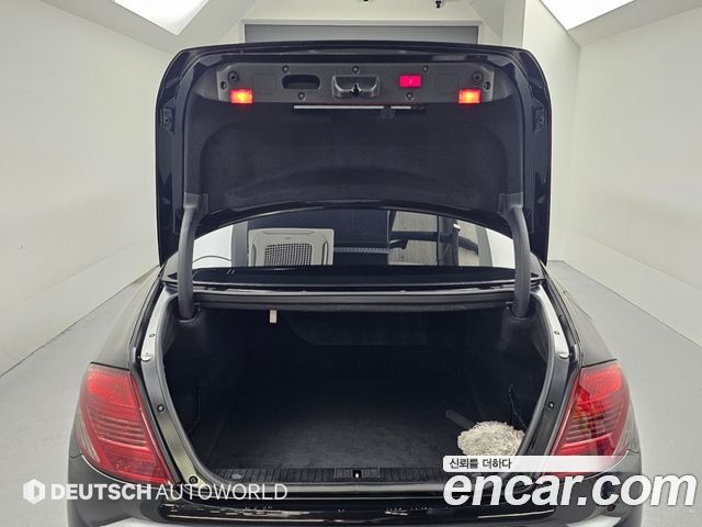 Mercedes-Benz CL-Class 2010 — photo 19