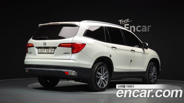 Honda Pilot 2017 — photo 2