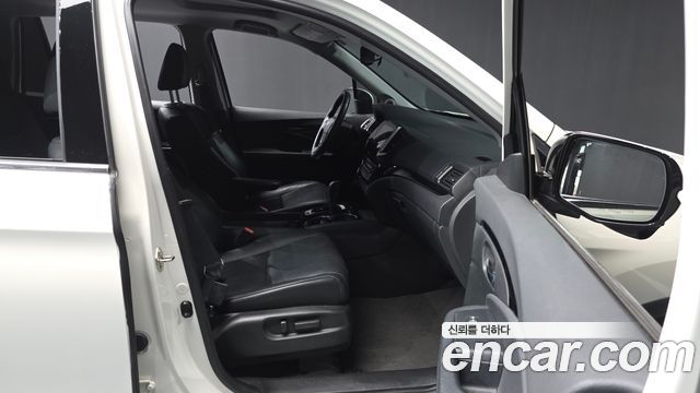 Honda Pilot 2017 — photo 11