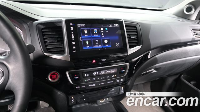 Honda Pilot 2017 — photo 14