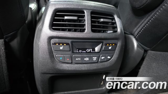 Honda Pilot 2017 — photo 18