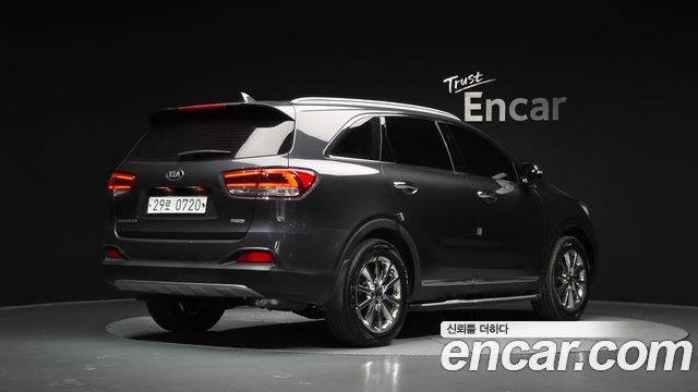 Kia Sorento 2016 — photo 2
