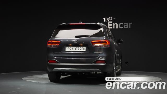 Kia Sorento 2016 — photo 4