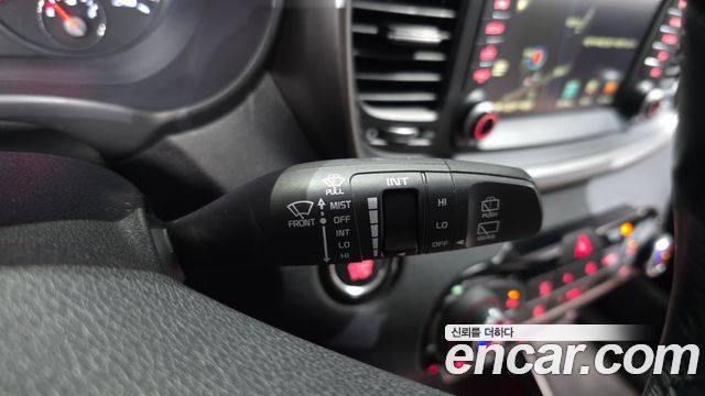 Kia Sorento 2016 — photo 28