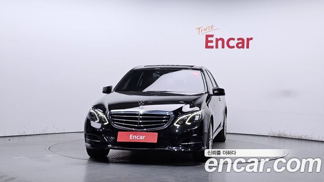 Mercedes-Benz E-Class 2016 — photo 3