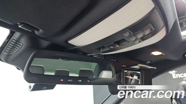 Mercedes-Benz E-Class 2016 — photo 19