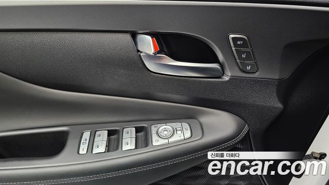 Hyundai Santafe 2021 — photo 11