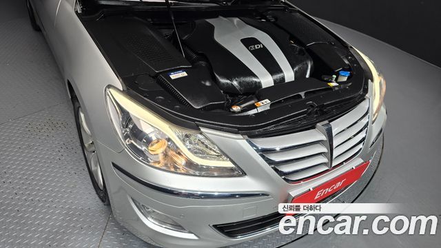 Hyundai Genesis 2013 — photo 6