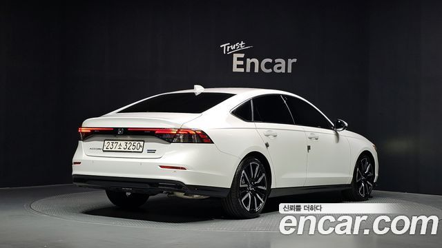 Honda Accord 2024 — photo 2