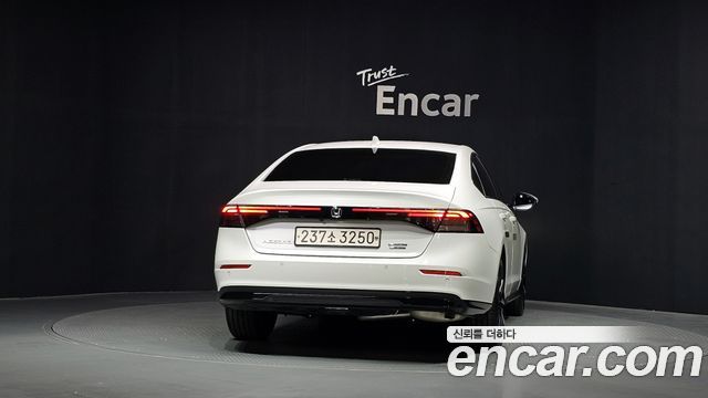 Honda Accord 2024 — photo 4