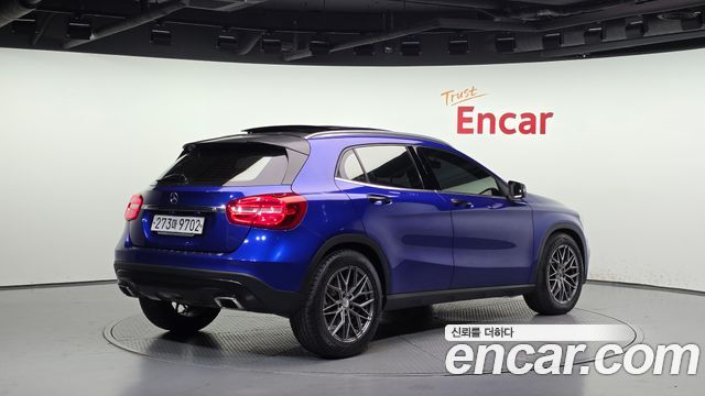 Mercedes-Benz GLA-Class 2016 — photo 2