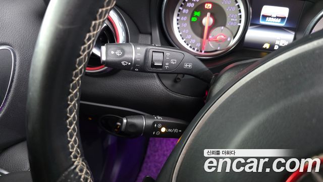 Mercedes-Benz GLA-Class 2016 — photo 19