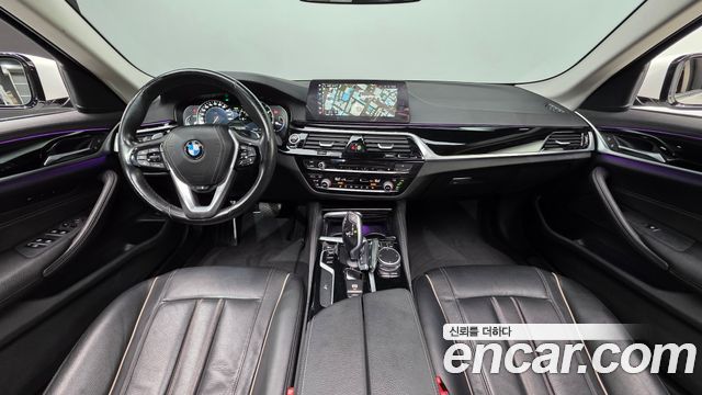 BMW 5-Series 2018 — photo 7
