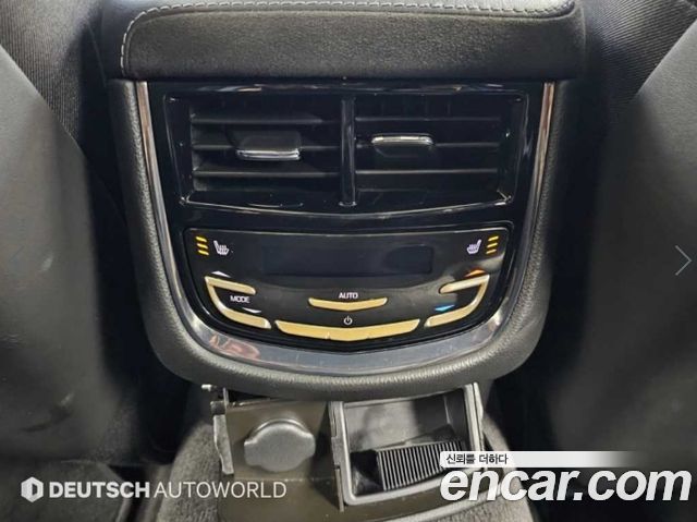 Cadillac CTS 2015 — photo 16