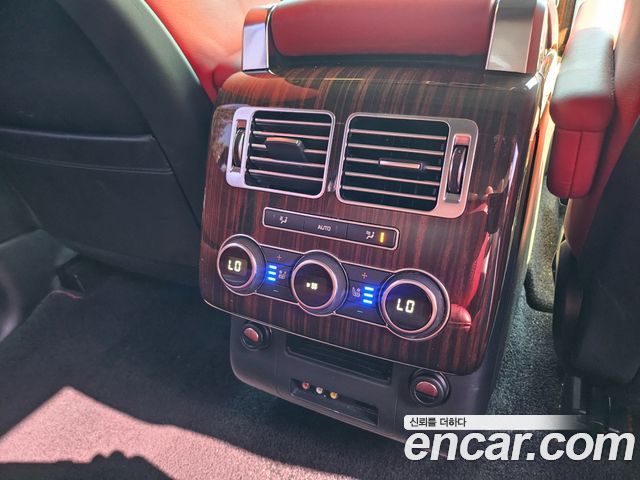 Land Rover Range Rover 2016 — photo 16