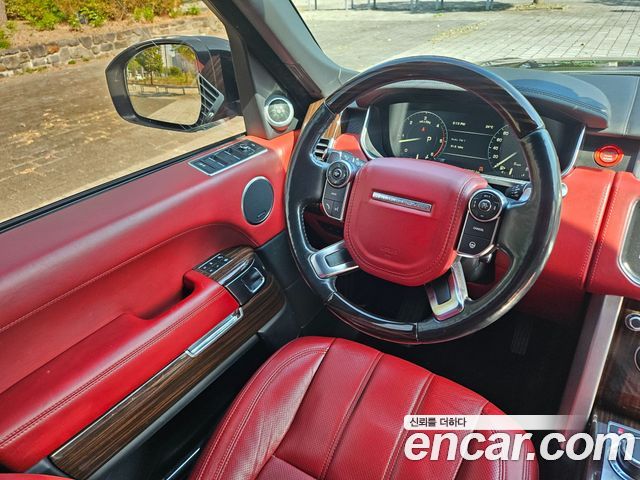 Land Rover Range Rover 2016 — photo 18