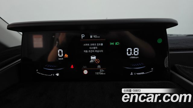 Hyundai Staria 2023 — photo 11
