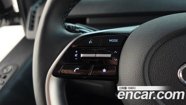 Hyundai Staria 2023 — photo 22