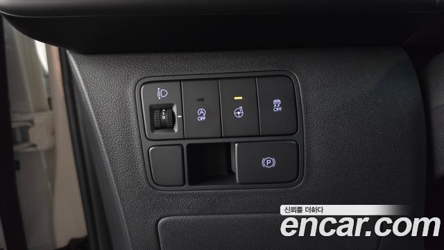Hyundai Staria 2023 — photo 30