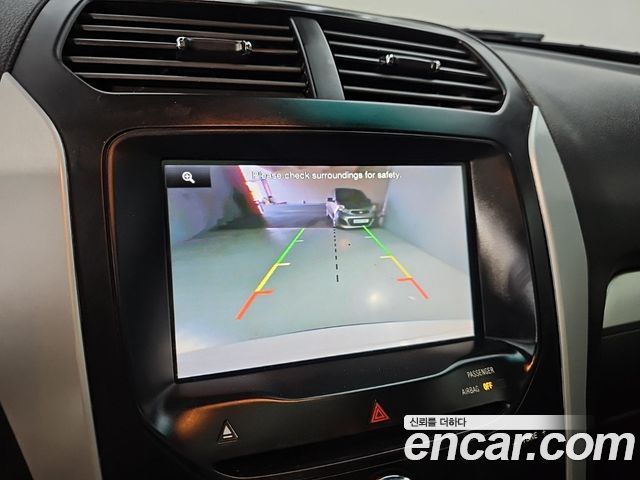 Ford Explorer 2013 — photo 15