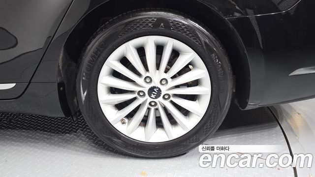 Kia K7 2016 — photo 7