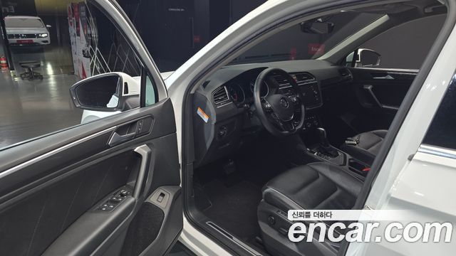 Volkswagen Tiguan 2020 — photo 10