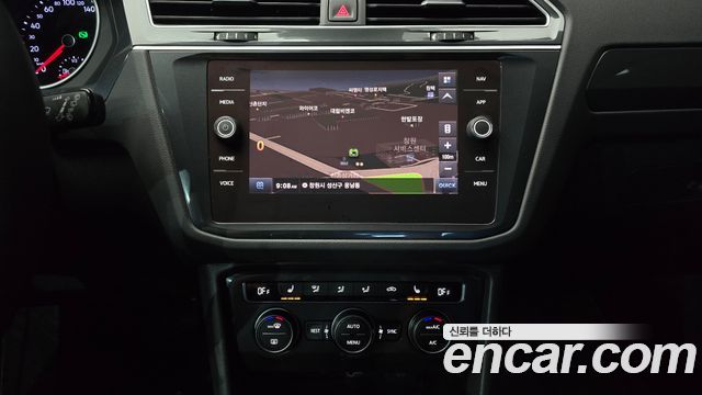 Volkswagen Tiguan 2020 — photo 14