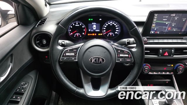 Kia K3 2020 — photo 19