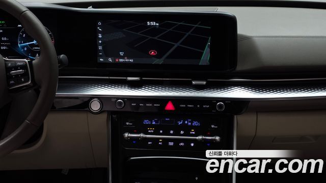 Kia Canival 2023 — photo 20