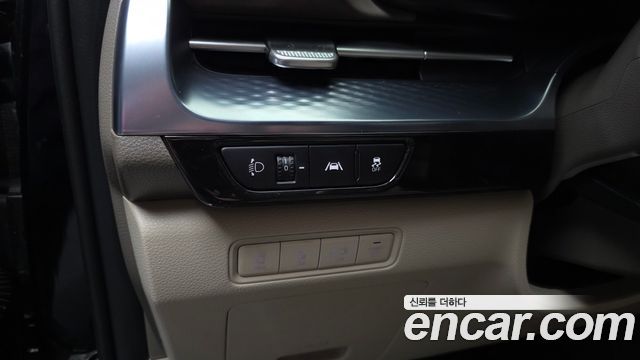 Kia Canival 2023 — photo 29