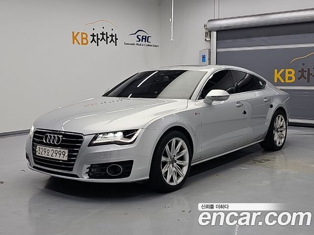 Audi A7 2012 — photo 2