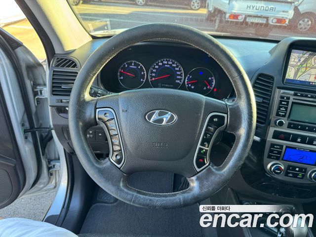 Hyundai Santafe 2012 — photo 10