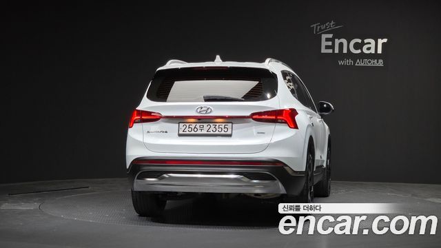 Hyundai Santafe 2023 — photo 4