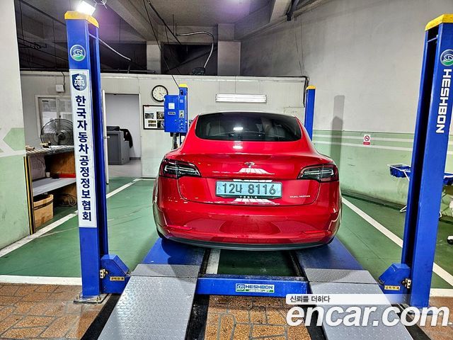 Tesla Model 3 2021 — photo 4