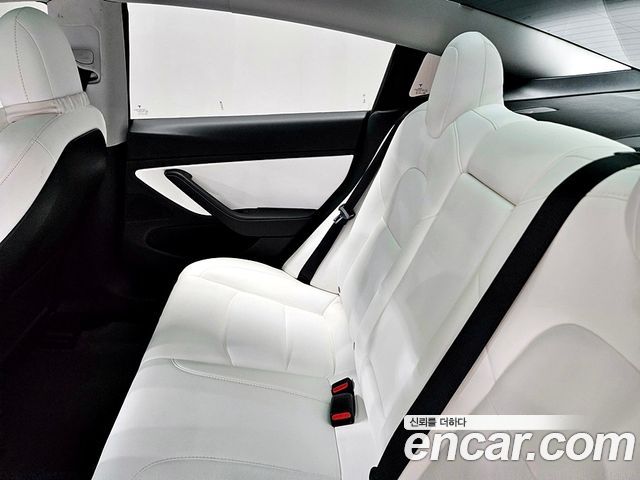 Tesla Model 3 2021 — photo 11