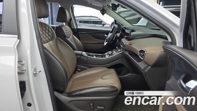 Hyundai Santafe 2021 — photo 17