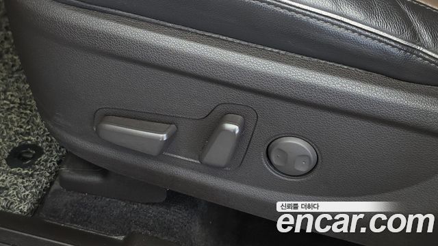 Hyundai Santafe 2021 — photo 24