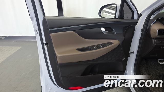Hyundai Santafe 2021 — photo 14